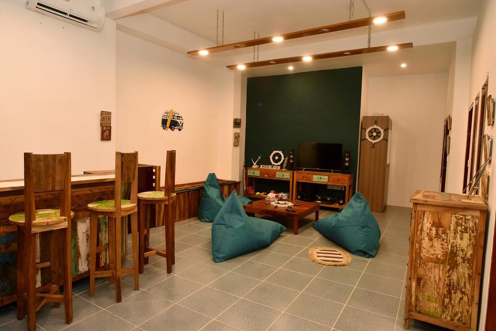 Charlies Shack Lombok Apartment Kuta  Exterior photo